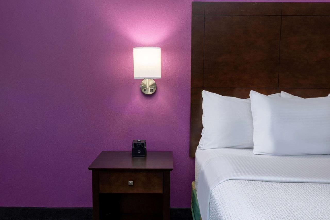 La Quinta By Wyndham Houston Nw Brookhollow Екстер'єр фото