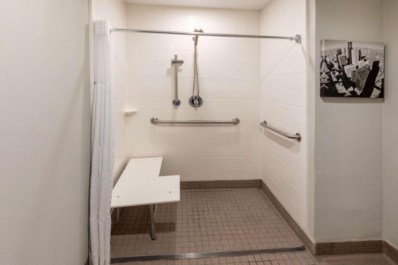 La Quinta By Wyndham Houston Nw Brookhollow Екстер'єр фото
